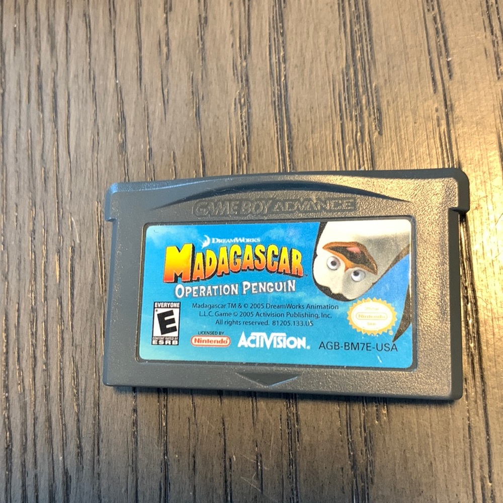 Nintendo Gameboy Advance GBA - Madagascar Operation Penguin